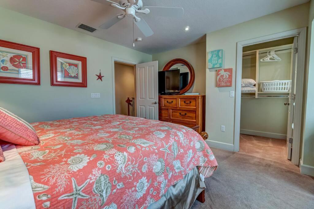 Bradenton Beach Resort Style Getaway-Walk to Beach Exterior foto